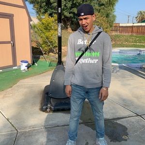 Meet your Posher, Angelo